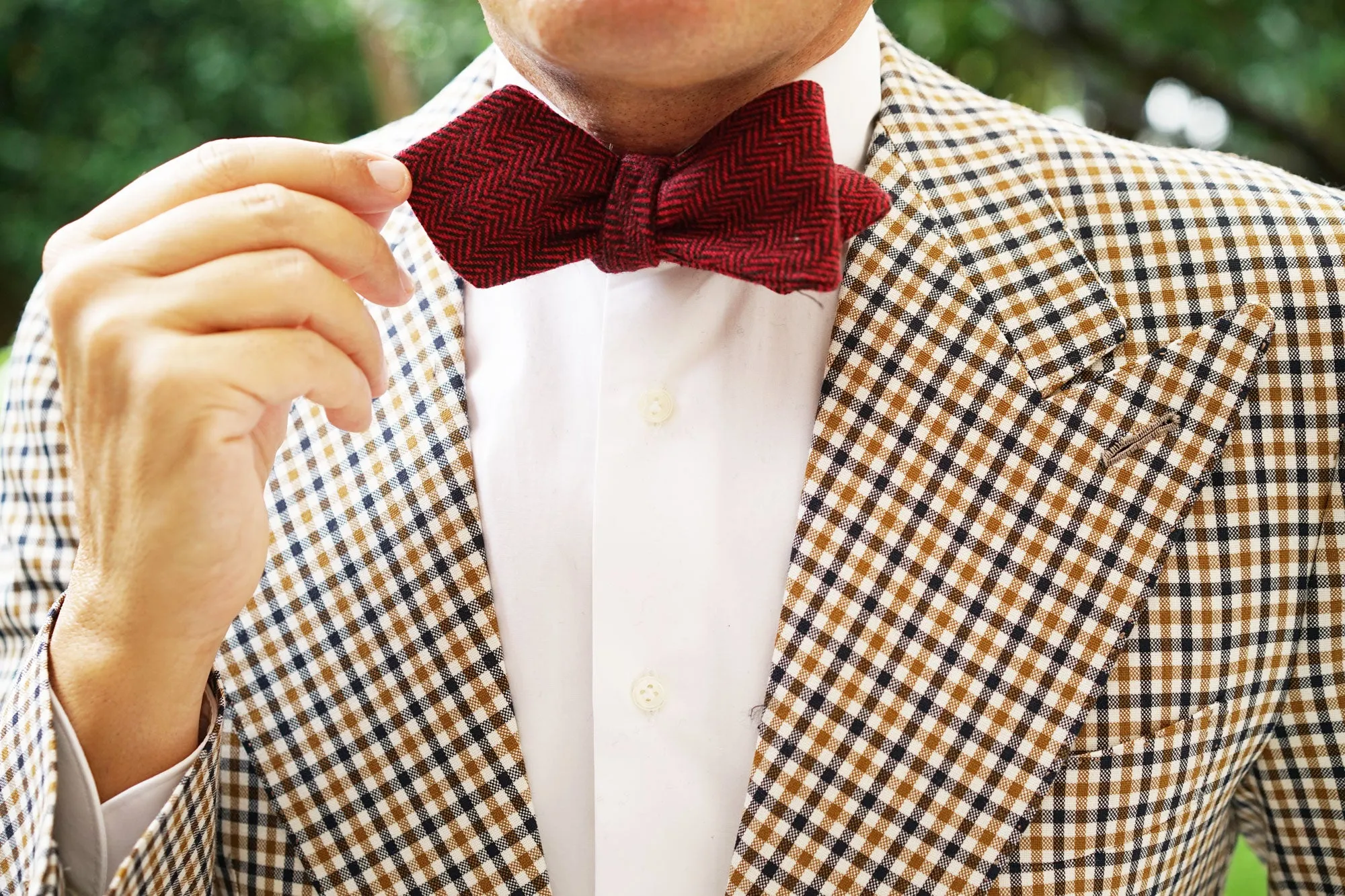 Black & Red Herringbone Wool Diamond Self Bow Tie