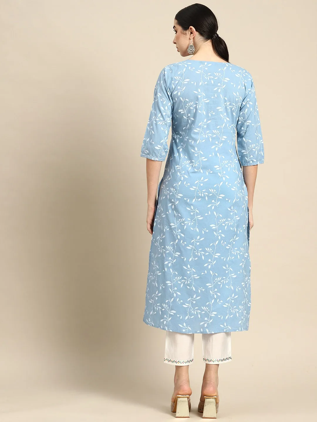 Women Blue Printed Flared Kurta With Three Quarter Sleeves
