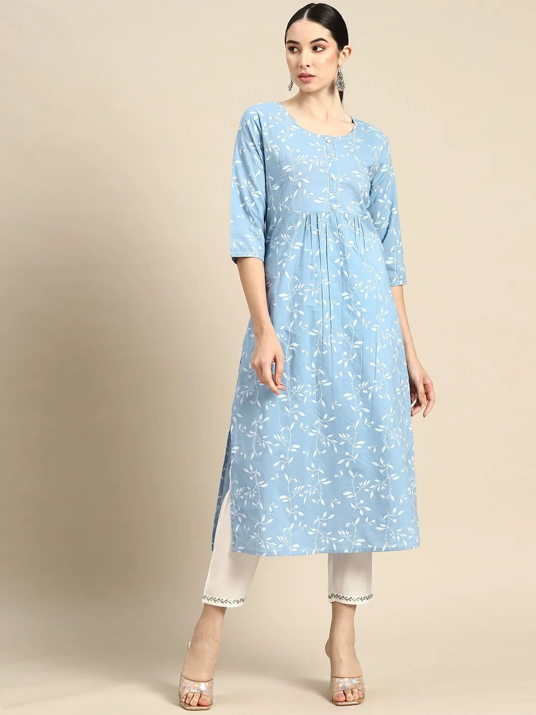 Women Blue Printed Flared Kurta With Three Quarter Sleeves